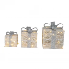 Набор подарочных коробок 15 20 и 25см Набор подарочных коробок 15 20 и 25см