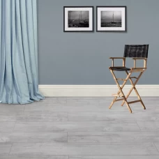 Ламинат «Дуб ульвар» 33 класс толщина 8 мм с фаской 2.131 м² Ламинат «Дуб ульвар» 33 класс толщина 8 мм с фаской 2.131 м²